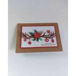 Exklusive Weihnachtskarte Hirschgeweih Braun Grün Rot Weiß – Handgemacht & Edle Deko