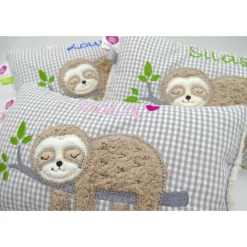 Faultierkissen Sloth Namenskissen Taufkissen Kuschelkissen Kindergartenkissen Geburtsgeschenk Kinderkissen Taufgeschenk