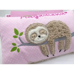 Faultierkissen Sloth Namenskissen Taufkissen Kuschelkissen Kindergartenkissen Geburtsgeschenk Kinderkissen Taufgeschenk