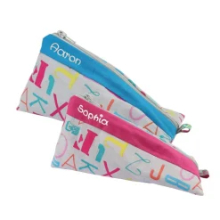 Federmäppchen Buchstaben blau mit Namen personalisiert Mäppchen Schulmäppchen Schlamperle Brillenetui Schlampermäppchen