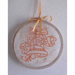 Fensterschmuck für Advent Weihnachten Glocke bestickte Fensterbilder im Stickrahmen mittelgroß Weihnachtsdeko X-Mas weihnachtliche Dekoration