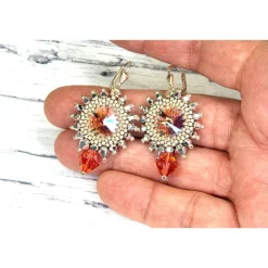 festliche silberfarbene ohrringe, brautschmuck hochzeit, weihnachten geschenk, beadwork, trend schmuck, glasperlen