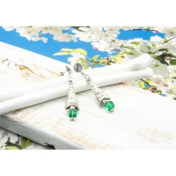 Festlicher Ohrschmuck, Ohrstecker grün, Ohrringe, Tannenbaum, Geschenkidee, Weihnachten, handgemacht Unikat