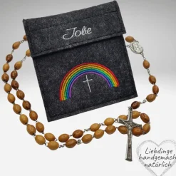 Filztäschchen Rosenkranz NAME REGENBOGEN Kreuz personalisierbar Rosenkranztasche Wollfilz
