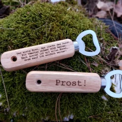 Flaschenöffner mit Trinksprüchen.