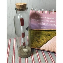 Flaschenpost, Leuchtturm in der Flasche, Leuchtturm, rot, weiß, Küstendeko