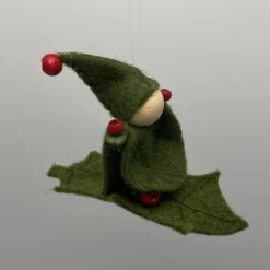 Fliegende Stechpalmenwichtel-  Winter - Fliegerle - Fensterdeko