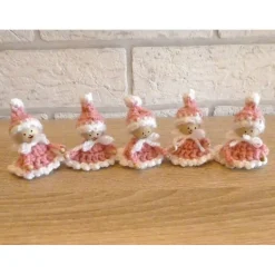 fünf gehäkelte Wichtel - rosa-weiß