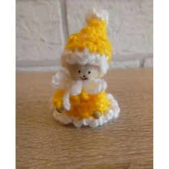 fünf gehäkelte Wichtel -gelb-weiß