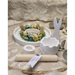 Frühlings- & Osterdeko aus Raysin mit Kerze, Hase und Trockenblumen – Handgemachtes Arrangement
