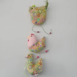 Frühlings - Osterdekoration, 3 - teiliges Set, Stoffhühner und Gans, Frühlings - Osterdekoration zum Anhängen