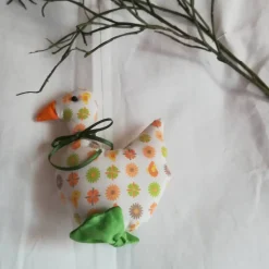 Frühlings - Osterdekoration, 3 - teiliges Set, Stoffhühner und Gans, Frühlings - Osterdekoration zum Anhängen