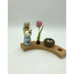Frühlingsarrangement für den Jahresring, Filzfiguren Grimmsring, Jahreszeitenfeen, Frühlingsfee, Osterkind