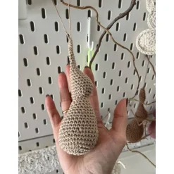 Frühlingsdeko Hase Anhänger Gelb beige braun rosa Osterhase Osterdekoration gehäkelt aus Baumwolle 16cm hoch