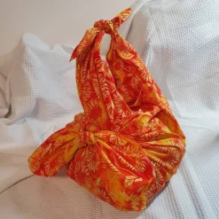 Furoshiki, 86 cm x 86 cm, vielseitiges Tuch für Knotentasche und als nachhaltige Geschenkverpackung