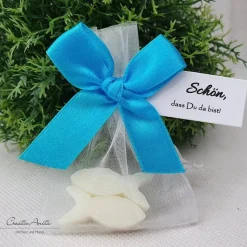 Gastgeschenk mit 2 Seifenfische - FISCHE NATUR - TÜRKIS dekoriert - personalisiert