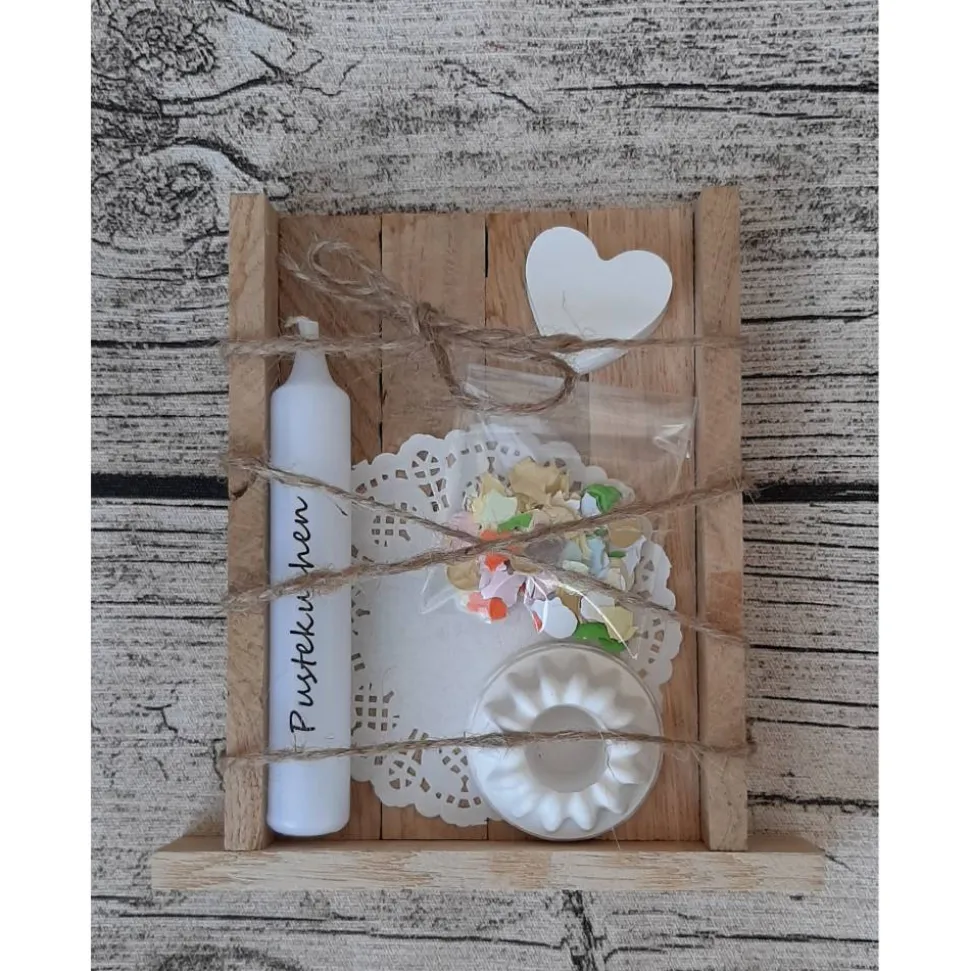 "Geburtstag to Go" Geschenkset in Holzbox ~ Mini-Gugelhupf mit Stabkerze