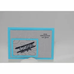 Geburtstagskarte "Flugzeug auf Weltkarte"