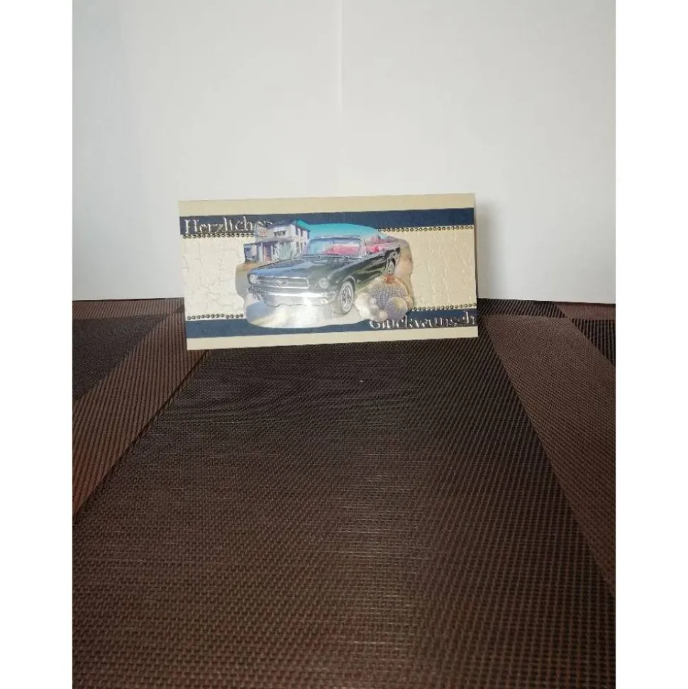 Geburtstagskarte für Männer mit schwarzblauem Oldtimer – Elegante senfgelbe Karte