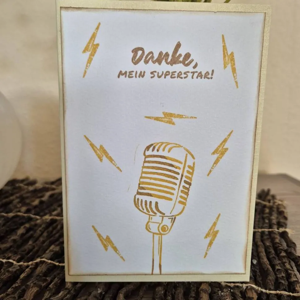 Geburtstagskarte Musiker / Superstar Geburtstagskarte / Microfon Design Karte / Geburtstag / Geburtstagskarte