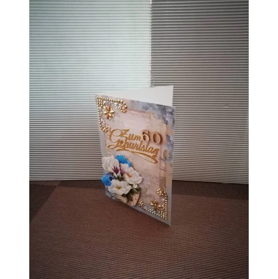 Geburtstagskarte zum 60 für eine Frau mit Blumen