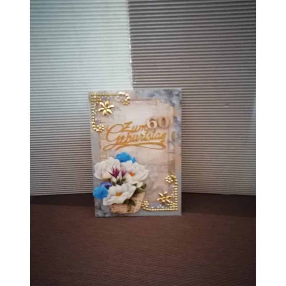 Geburtstagskarte zum 60 für eine Frau mit Blumen