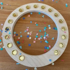 Geburtstagskranz mit 18 Kerzenhaltern