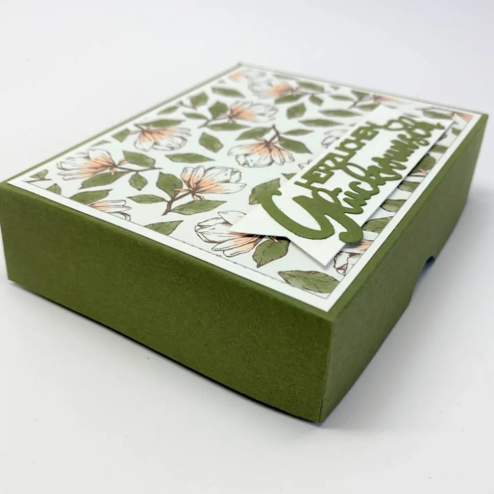 Geburtstagskuchen Bausatz – Handgemachte Geschenkverpackung 12x10x3 cm aus Tonkarton