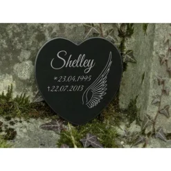 Gedenkstein Gravur Herz individueller Grabschmuck aus Marmor Grabdekoration mit Engelsflügel