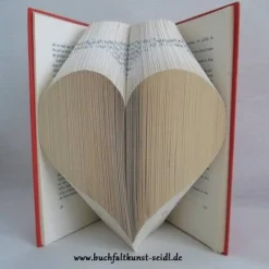 gefaltetes Buch "Herz" als Geschenk, z.B. für Hochzeit / Jahrestag / Valentinstag / Geburtstag / Weihnachten