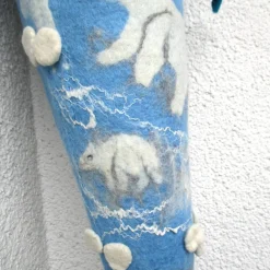gefilzte Schultüte mit Eisbären und Pinguin Arktis