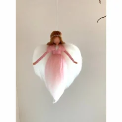 gefilzter zartrosa Engel