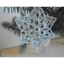 Gehäkelte Häkelsterne 8er Set silberfarben mit Glitzerfaden – Handgemachte Weihnachtsdeko