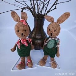gehäkelte süße Osterhasen