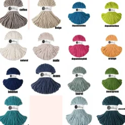 Gehäkelter Korb aus Bobbiny Garn – dekorativer Aufbewahrungskorb,Osterkorb mit Holzboden