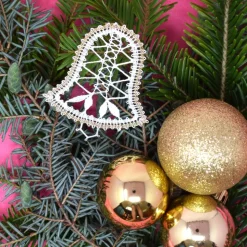 geklöppelter Christbaumschmuck Glocke 5 weiß-gold