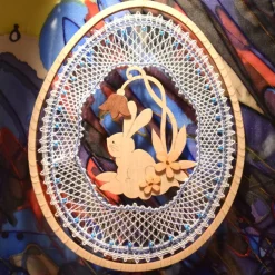 geklöppeltes Fensterbild „Osterhimmel"