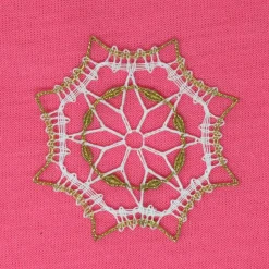 geklöppeltes Ornament 3 weiß-gold