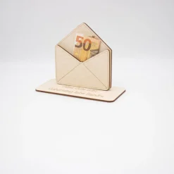 Geldgeschenk Briefumschlag - aus Holz personalisiert