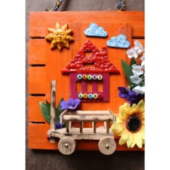 Geldgeschenk Collage HÄUSCHEN  kleine Collage auf Holz verziert mit Acrylfarben und Holzapplikationen und Kunstblumen