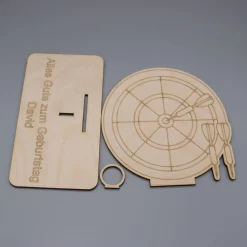 Geldgeschenk Dart - aus Holz personalisiert
