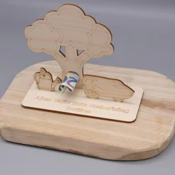 Geldgeschenk Garten mit Mähroboter - aus Holz personalisiert