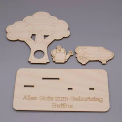 Geldgeschenk Garten mit Mähroboter - aus Holz personalisiert