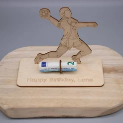 Geldgeschenk Handball - aus Holz personalisiert