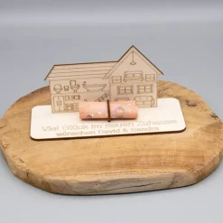 Geldgeschenk Haus- aus Holz personalisiert