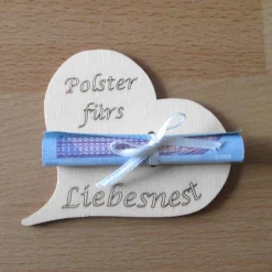 Geldgeschenk Herz "Polster fürs Liebesnest" aus Holz