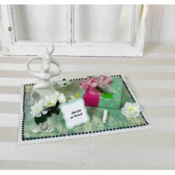 Geldgeschenk Hochzeit, Hochzeitsgeschenk, grün rosa, mit moderner Figur