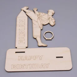 Geldgeschenk Karate - aus Holz personalisiert