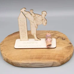 Geldgeschenk Karate - aus Holz personalisiert
