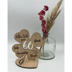Geldgeschenk Kleeblatt Holz 66. Geburtstag, 12,5cm oder 18,0cm, Geldgeschenk auf Wunsch mit Namensgravur